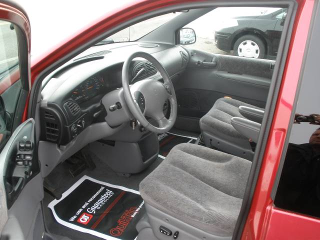 Dodge Grand Caravan 1999 photo 3