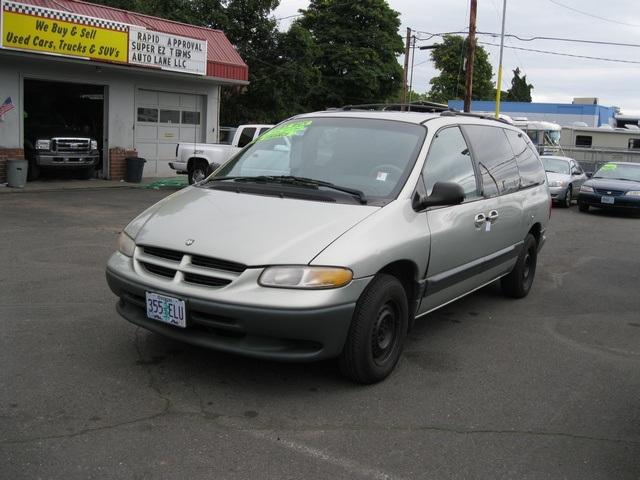 Dodge Grand Caravan 1999 photo 2