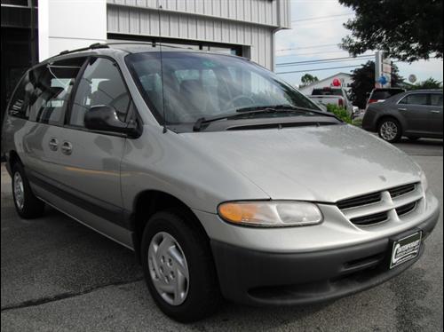 Dodge Grand Caravan 1999 photo 2