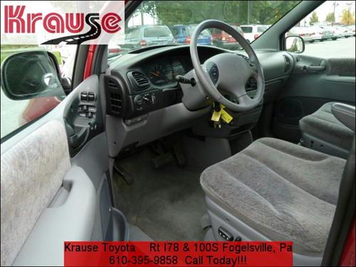 Dodge Grand Caravan 1999 photo 1
