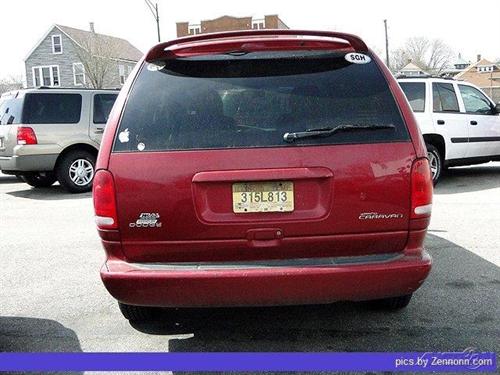 Dodge Grand Caravan 1999 photo 2