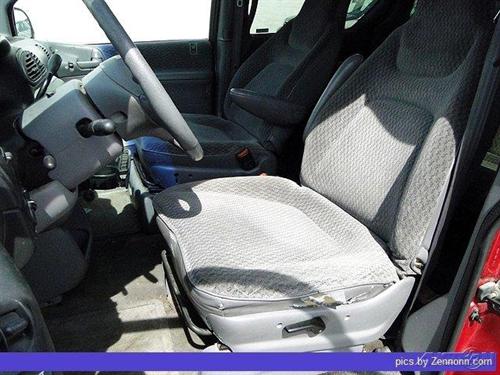 Dodge Grand Caravan 1999 photo 5
