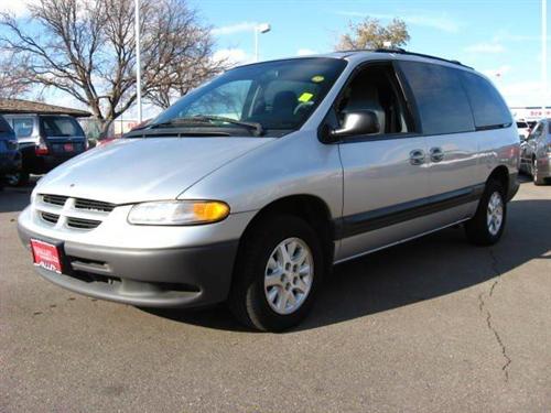 Dodge Grand Caravan 2000 photo 2