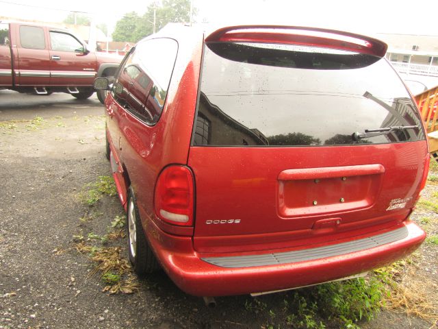 Dodge Grand Caravan 2000 photo 1