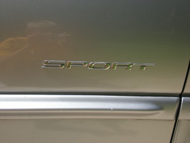 Dodge Grand Caravan 2000 photo 3