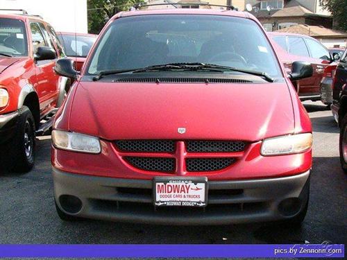 Dodge Grand Caravan 2000 photo 2