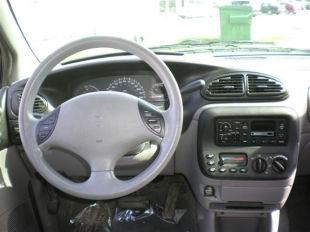 Dodge Grand Caravan 2000 photo 5