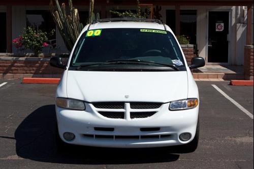 Dodge Grand Caravan 2000 photo 1