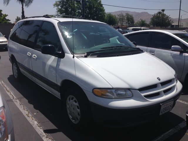 Dodge Grand Caravan 2000 photo 11