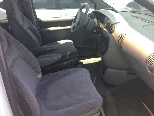Dodge Grand Caravan 2000 photo 5