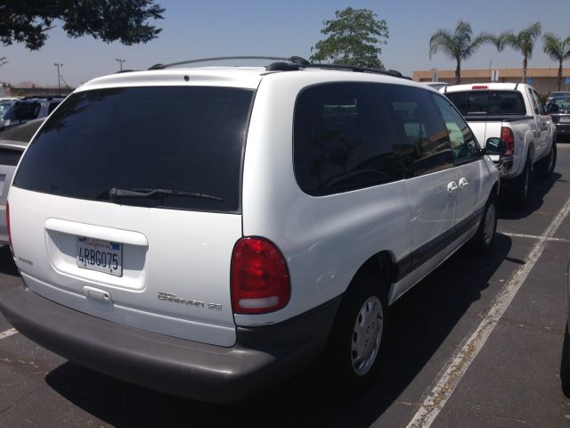 Dodge Grand Caravan 2000 photo 9