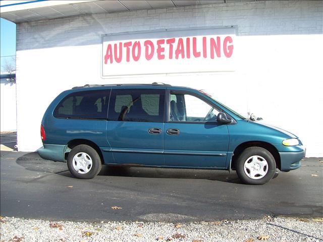 Dodge Grand Caravan 2000 photo 1