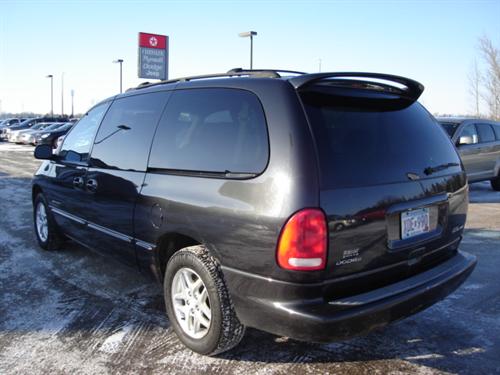 Dodge Grand Caravan 2000 photo 3