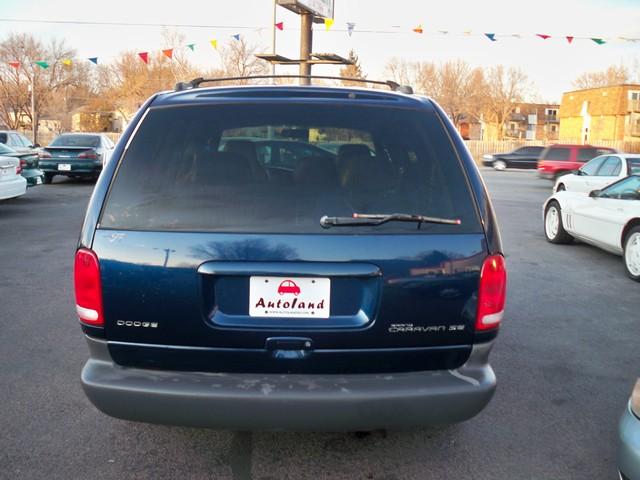 Dodge Grand Caravan 2000 photo 5