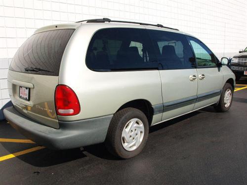 Dodge Grand Caravan 2000 photo 1