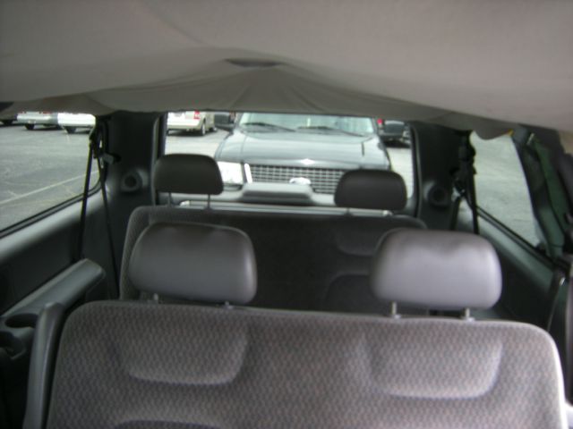Dodge Grand Caravan 2000 photo 5