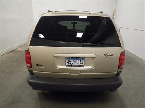 Dodge Grand Caravan 2000 photo 3