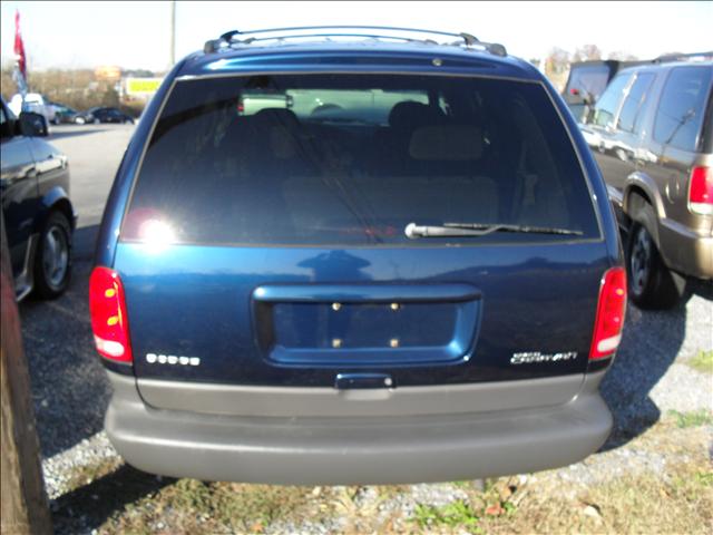 Dodge Grand Caravan 2000 photo 2