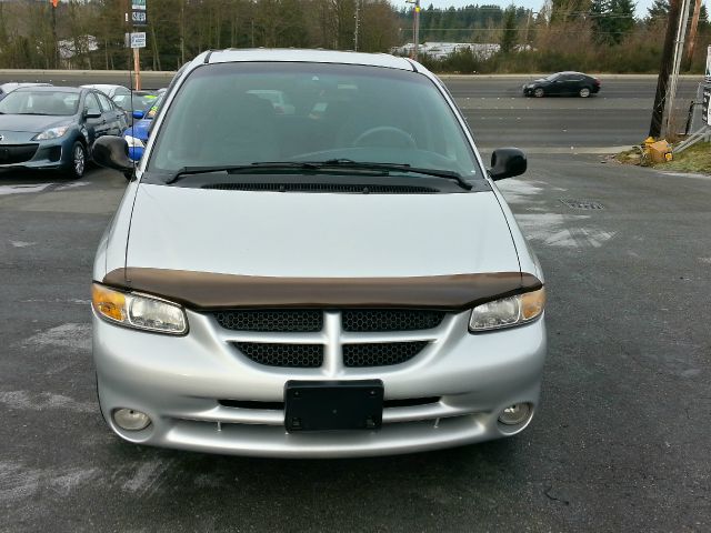 Dodge Grand Caravan 2000 photo 3