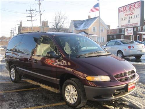Dodge Grand Caravan 2000 photo 3