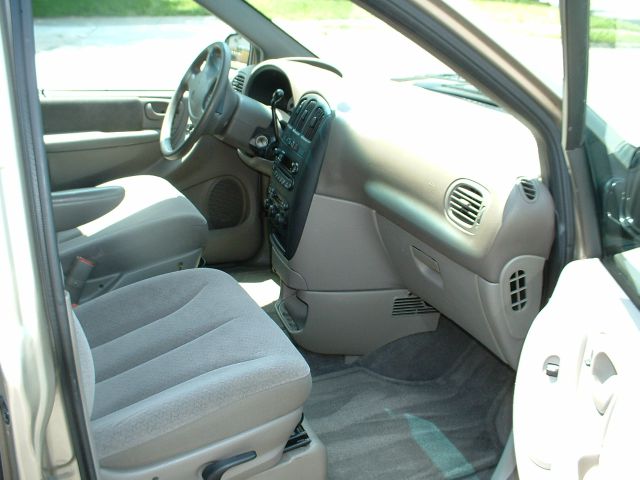 Dodge Grand Caravan 2001 photo 7