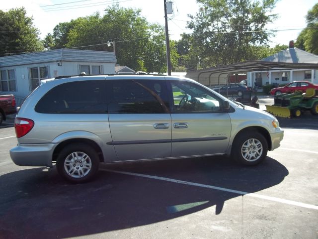 Dodge Grand Caravan 2001 photo 3