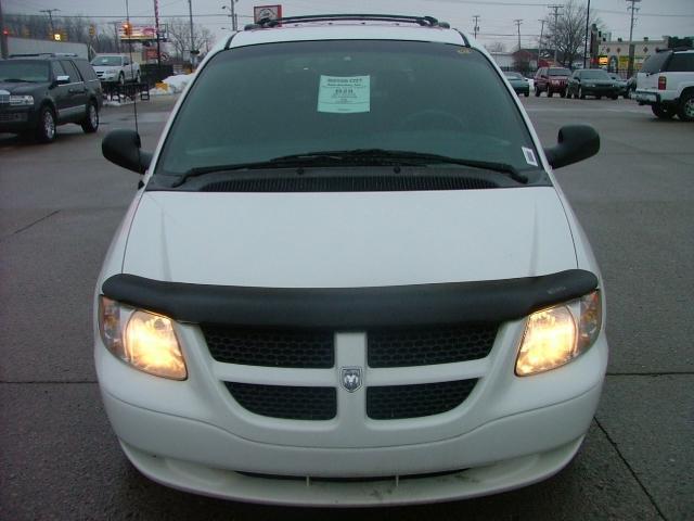 Dodge Grand Caravan 2001 photo 3