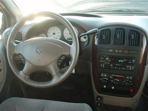 Dodge Grand Caravan 2001 photo 5