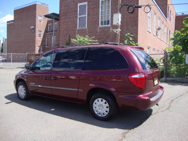 Dodge Grand Caravan 2001 photo 3