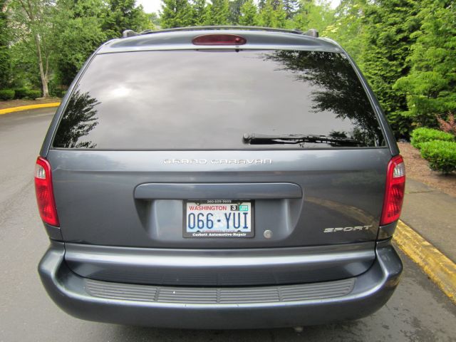 Dodge Grand Caravan 2001 photo 1