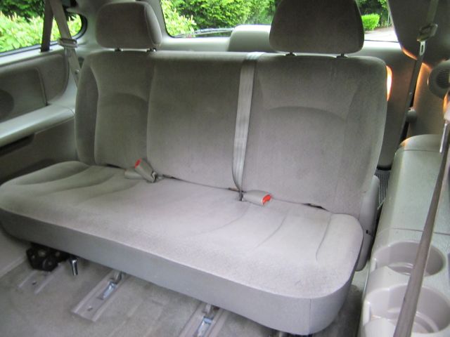 Dodge Grand Caravan 2001 photo 10