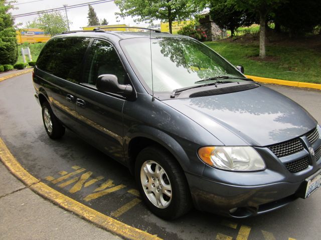 Dodge Grand Caravan 2001 photo 14