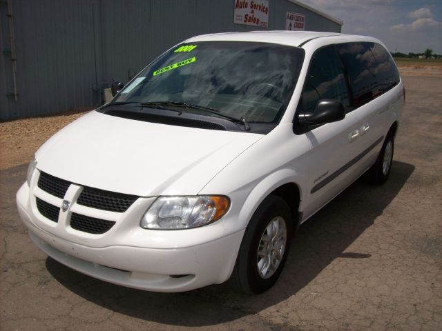 Dodge Grand Caravan 2001 photo 2