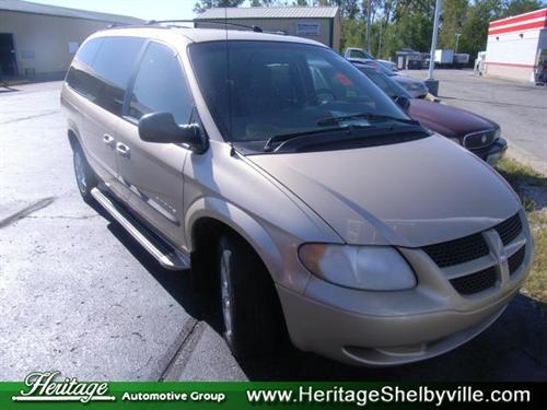 Dodge Grand Caravan 2001 photo 2