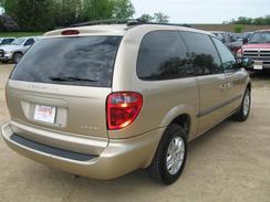 Dodge Grand Caravan 2001 photo 3