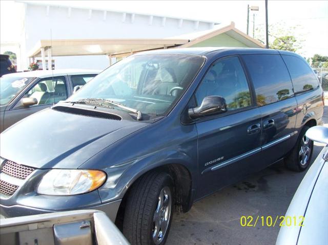 Dodge Grand Caravan 2001 photo 2