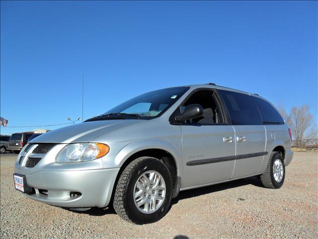 Dodge Grand Caravan 2001 photo 2