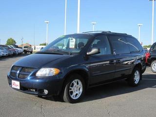 Dodge Grand Caravan 2001 photo 2