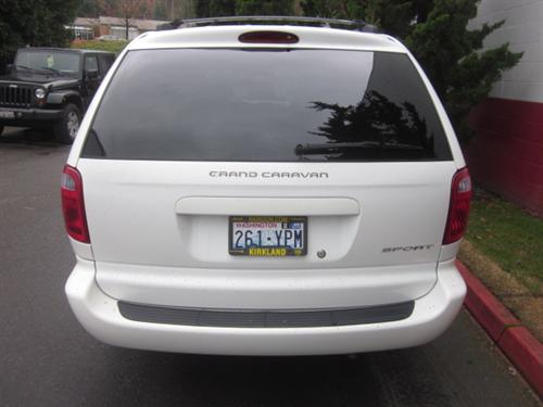 Dodge Grand Caravan 2001 photo 2