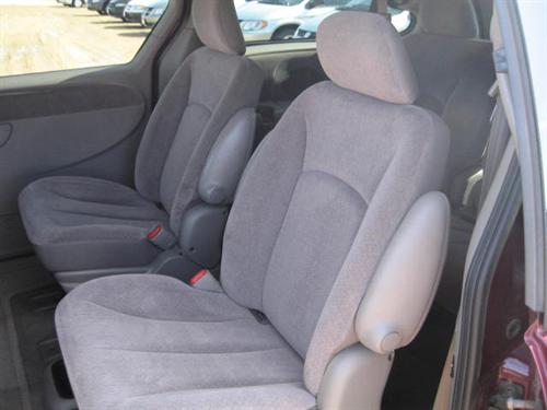 Dodge Grand Caravan 2001 photo 1