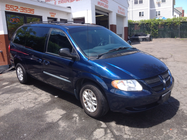 Dodge Grand Caravan 2001 photo 4