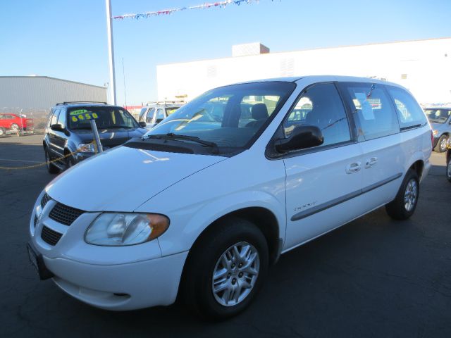 Dodge Grand Caravan 2001 photo 2