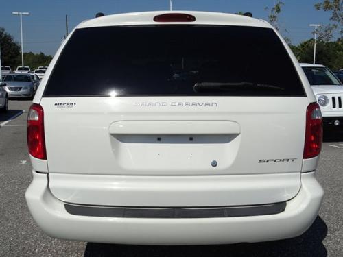 Dodge Grand Caravan 2001 photo 2