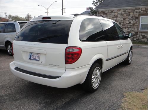 Dodge Grand Caravan 2001 photo 1