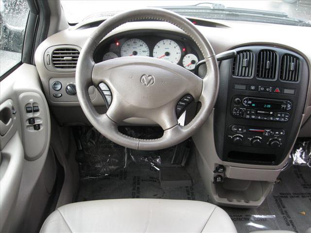 Dodge Grand Caravan 2002 photo 5