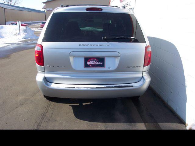 Dodge Grand Caravan 2002 photo 3