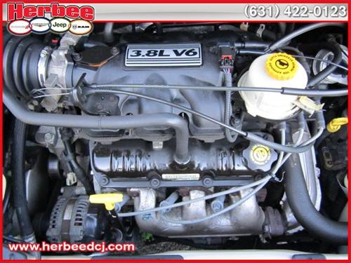 Dodge Grand Caravan 2002 photo 2
