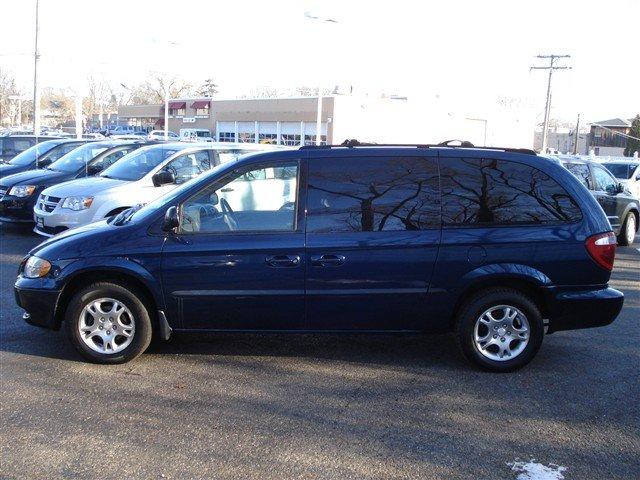 Dodge Grand Caravan 2002 photo 3