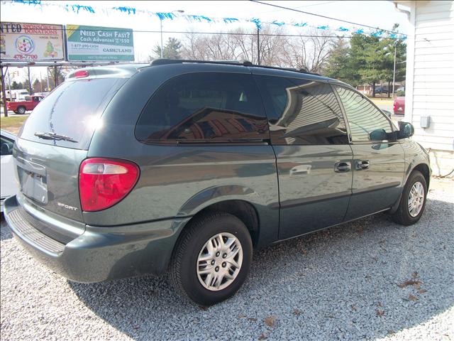 Dodge Grand Caravan 2002 photo 1