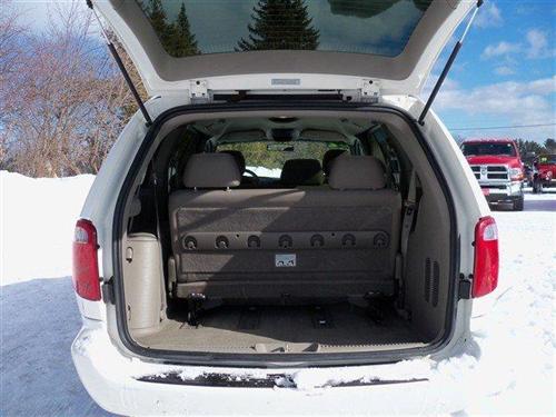 Dodge Grand Caravan 2002 photo 4
